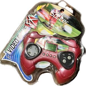 VTG NEW‎ Toy Quest Electronic Soccer Handheld Game NIB Vintage